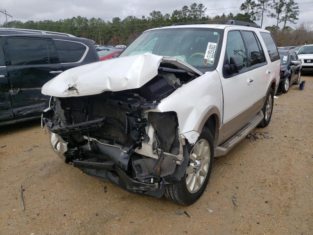 Photo 2 from auction – 2011 FORD EXPEDITION with VIN 1FMJU1H50BEF12809