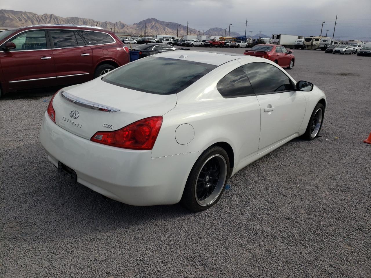 Photo 4 from auction – 2009 INFINITI G37 with VIN JNKCV64F89M653972