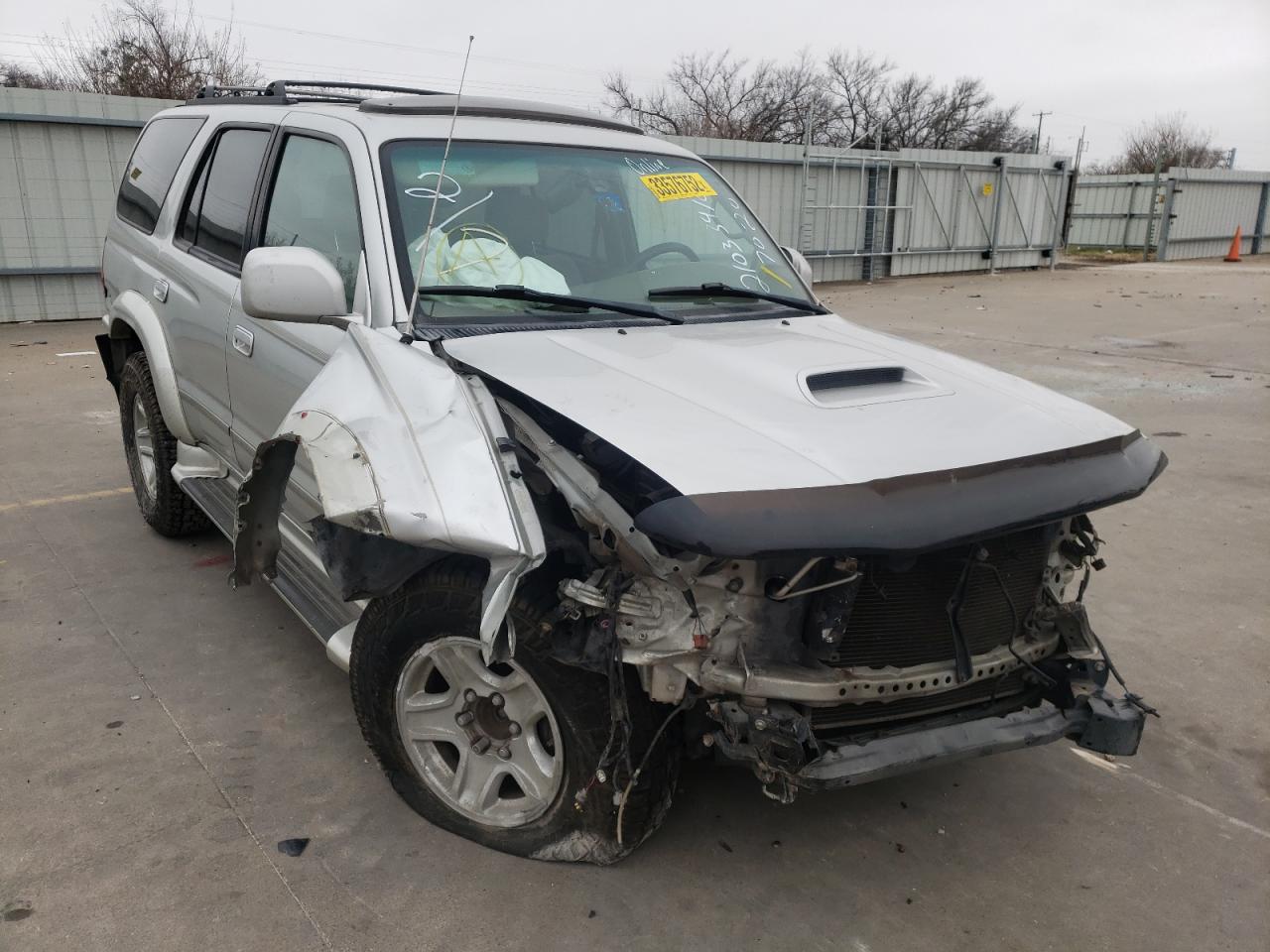 Photo 1 from auction – 2000 TOYOTA 4RUNNER SR with VIN JT3GN86R8Y0174600