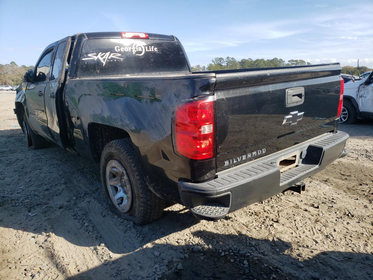 Photo 3 from auction – 2015 CHEVROLET SILVERADO with VIN 1GCRCPEH0FZ322373