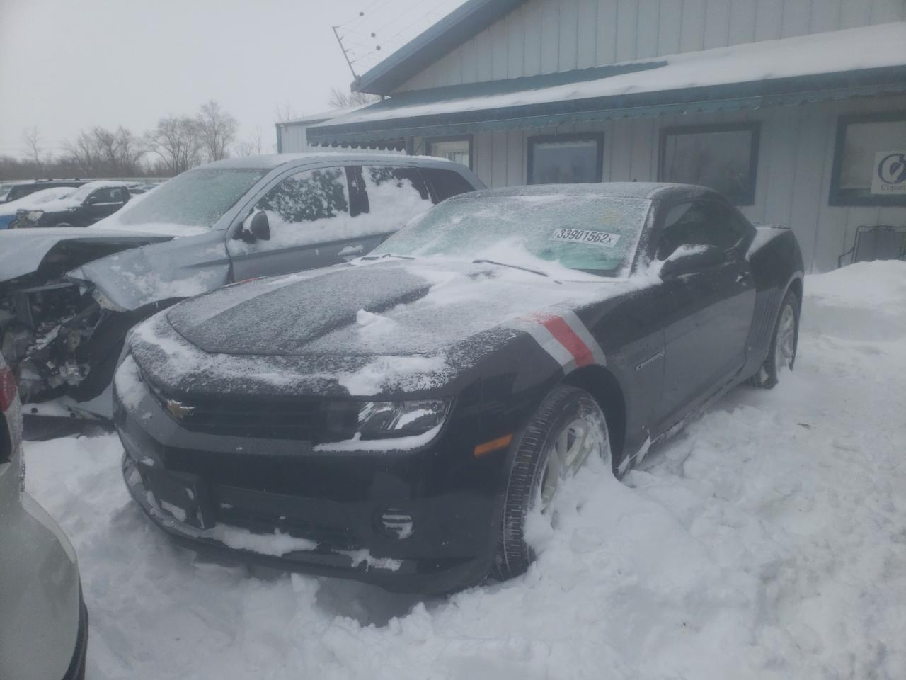 Photo 2 from auction – 2015 CHEVROLET CAMARO LS with VIN 2G1FB1E30F9311321