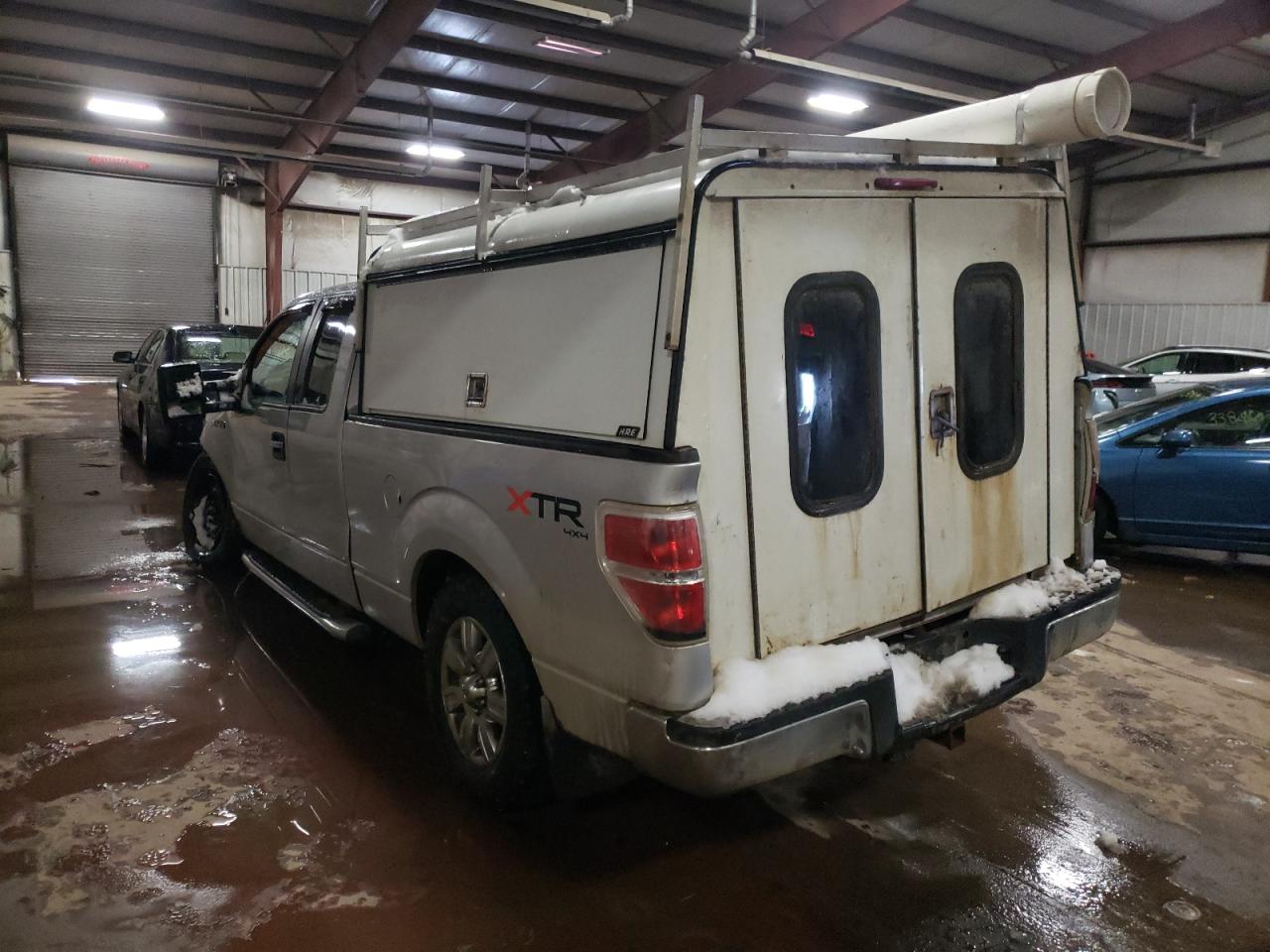 Photo 3 from auction – 2011 FORD F150 SUPER with VIN 1FTFX1EF8BFA97330
