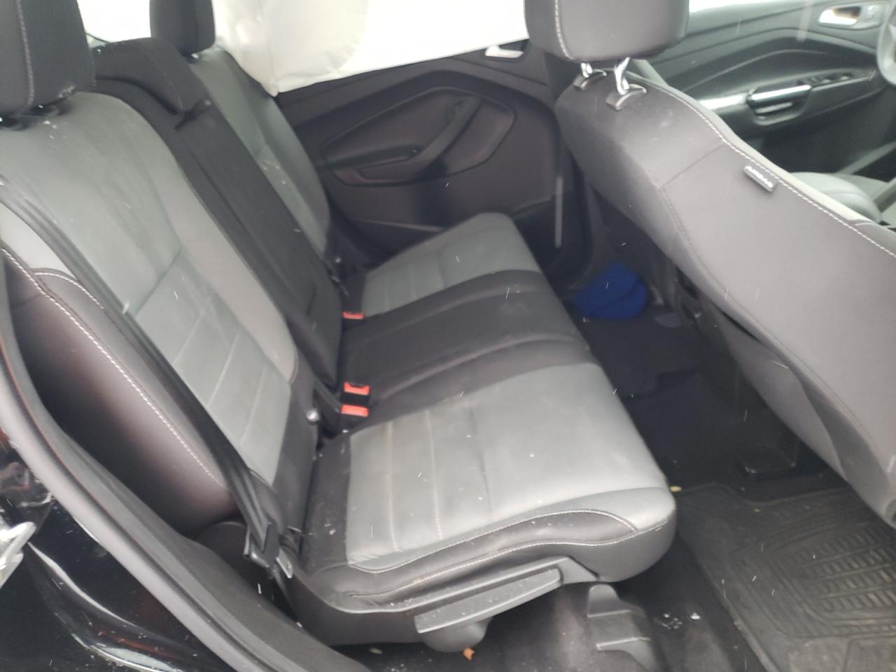 Photo 6 from auction – 2016 FORD ESCAPE SE with VIN 1FMCU9GX2GUC16844