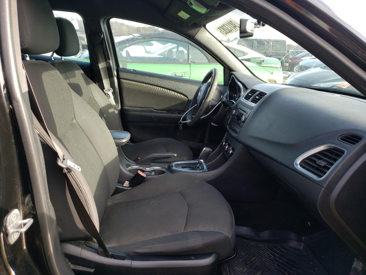 Photo 5 from auction – 2014 DODGE AVENGER SE with VIN 1C3CDZAGXEN181639