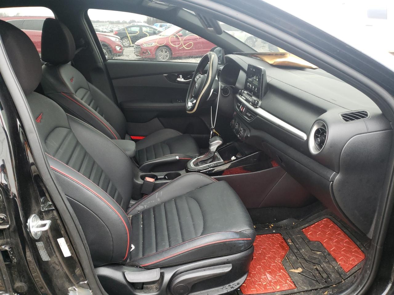 Photo 5 from auction – 2021 KIA FORTE GT with VIN 3KPF44AC0ME352605