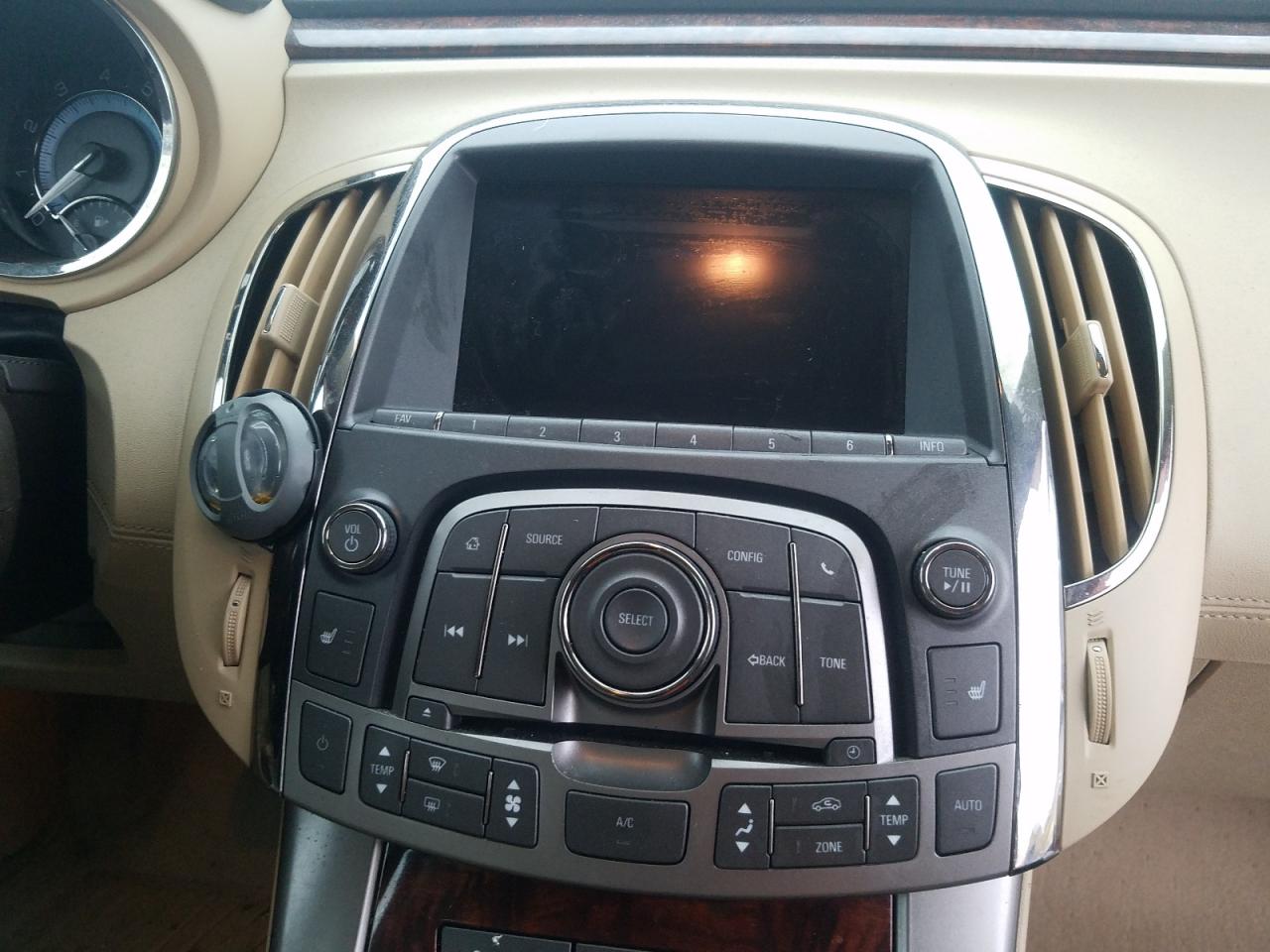 Photo 9 from auction – 2013 BUICK LACROSSE with VIN 1G4GC5E35DF167846
