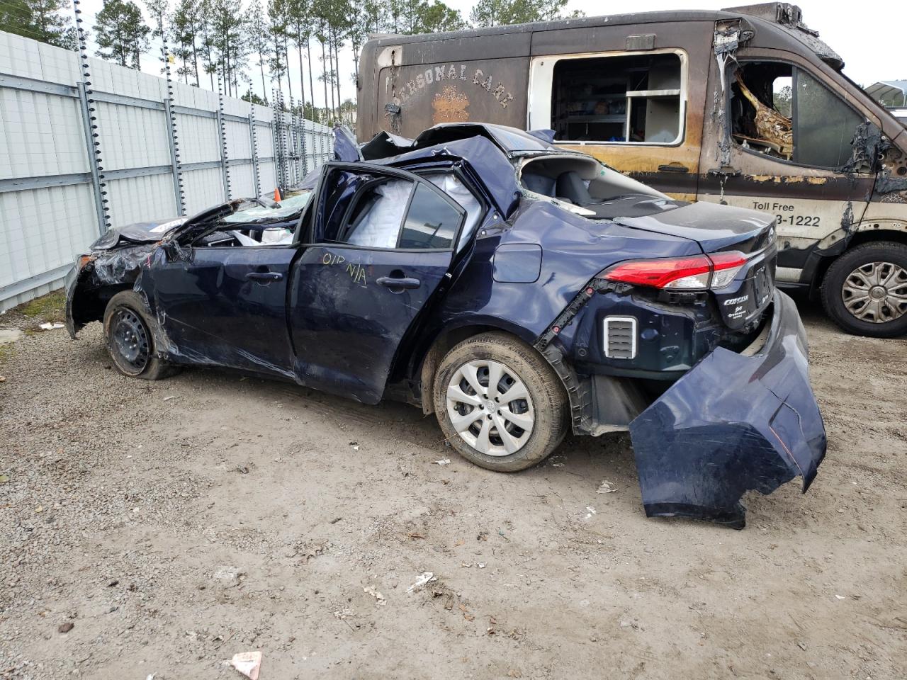 Photo 9 from auction – 2020 TOYOTA COROLLA LE with VIN JTDEPRAE8LJ075933