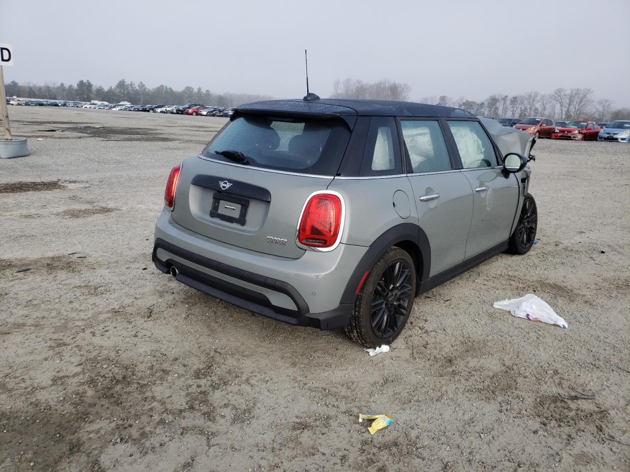 Photo 4 from auction – 2022 MINI COOPER with VIN WMW33DK05N2R62618