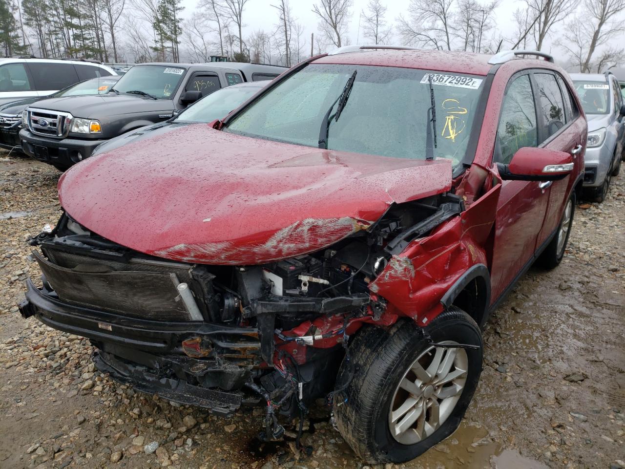 Photo 2 from auction – 2015 KIA SORENTO LX with VIN 5XYKT3A64FG556965
