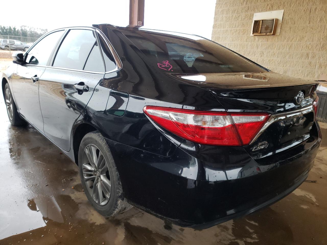 Photo 3 from auction – 2017 TOYOTA CAMRY LE with VIN 4T1BF1FK6HU436602