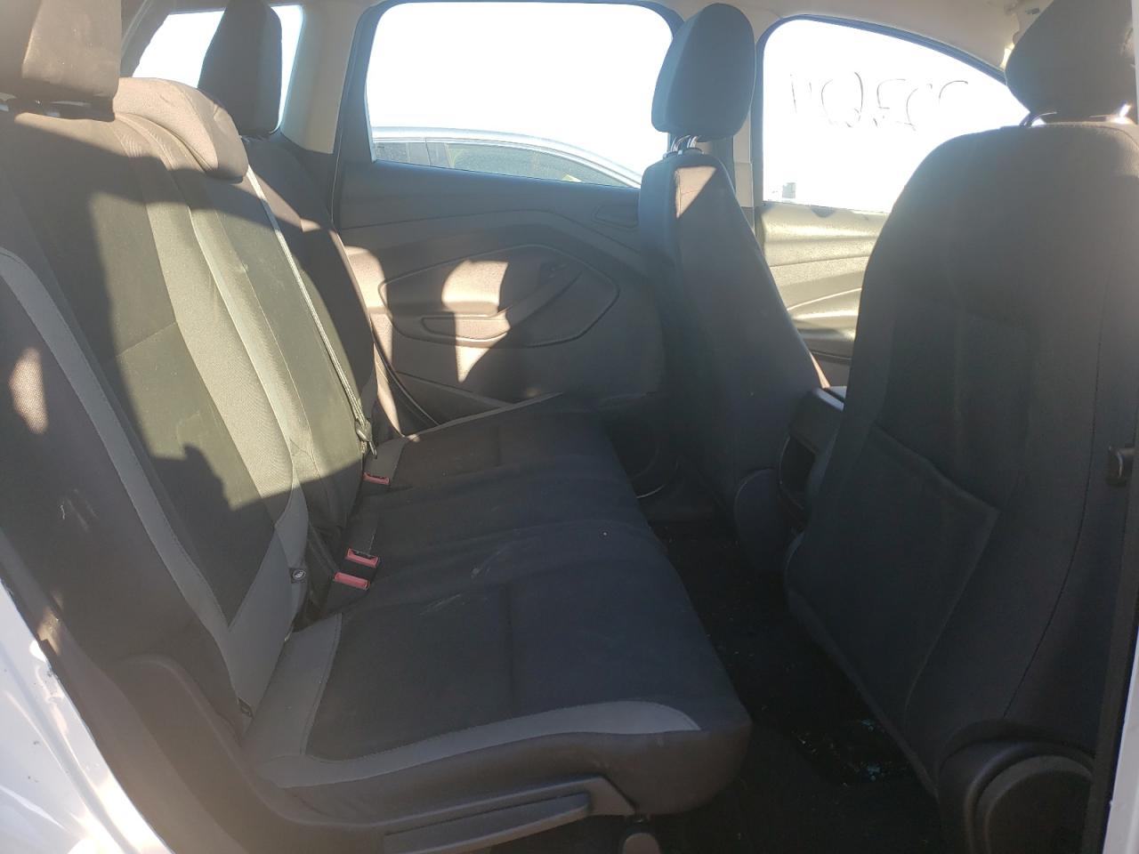 Photo 6 from auction – 2016 FORD ESCAPE S with VIN 1FMCU0F77GUA12344