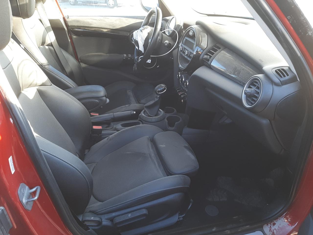 Foto 5 de la subasta – 2015 MINI COOPER S con VIN WMWXU3C54FT891913
