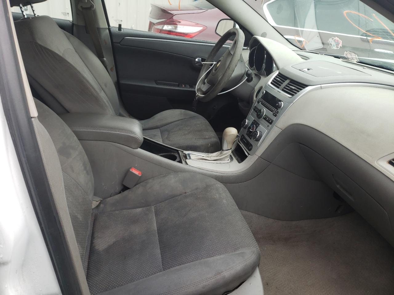 Photo 5 from auction – 2012 CHEVROLET MALIBU LS with VIN 1G1ZA5EU4CF389197