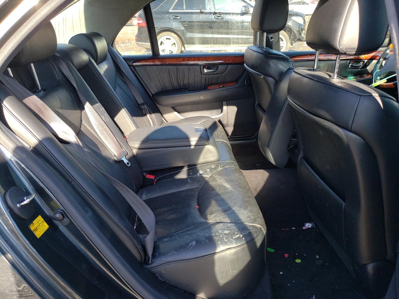 Photo 6 from auction – 2005 LEXUS LS 430 with VIN JTHBN36F750181367
