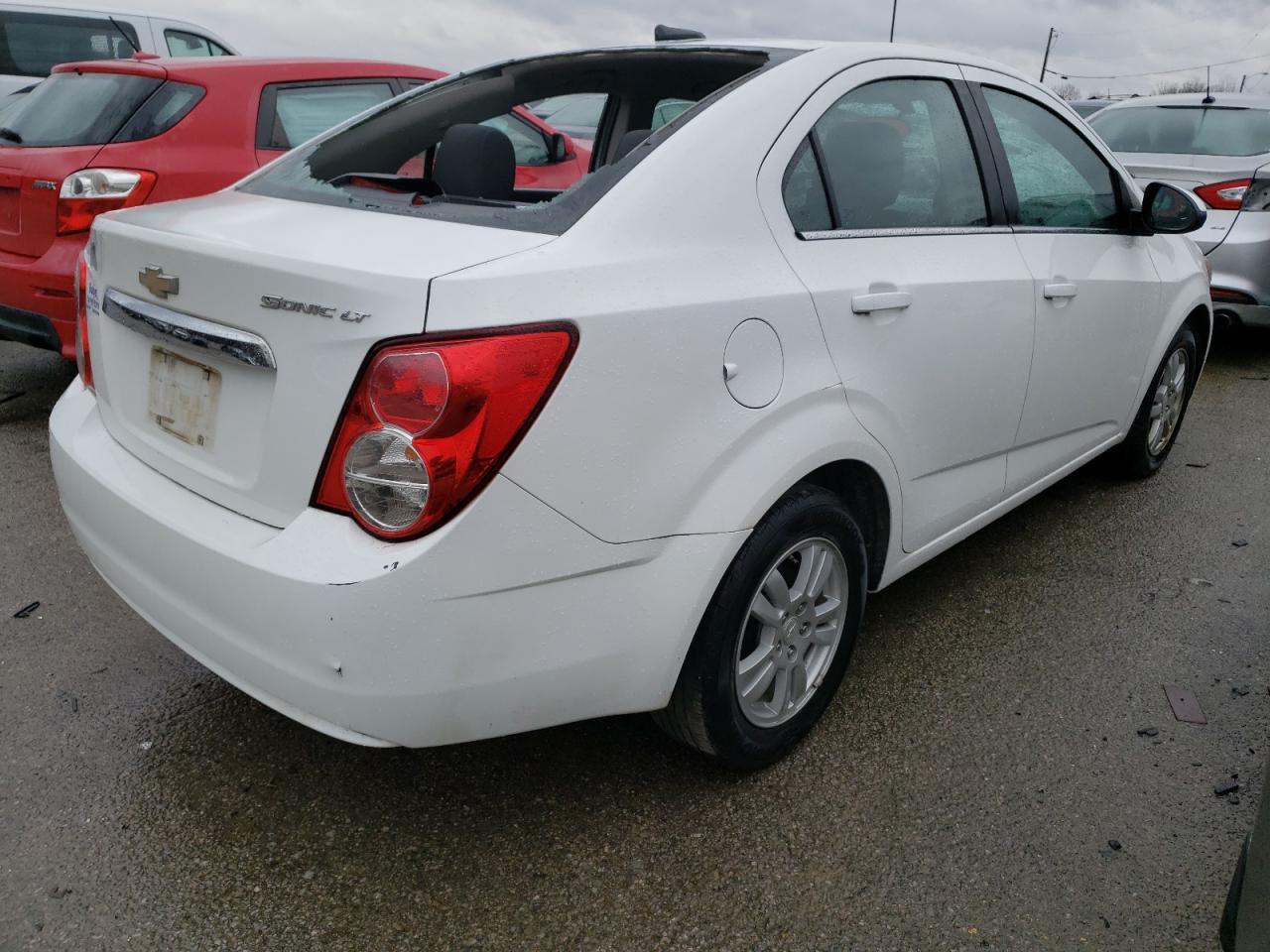 Photo 4 from auction – 2014 CHEVROLET SONIC LT with VIN 1G1JC5SH5E4215605