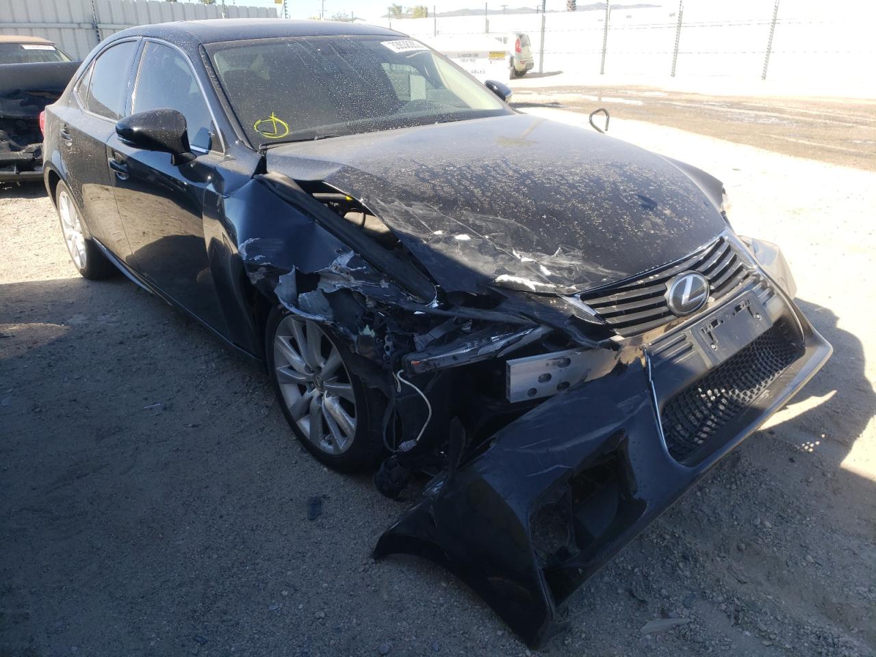 LEXUS IS 250 2015 with VIN JTHBF1D29F5061575 - Photo from auction
