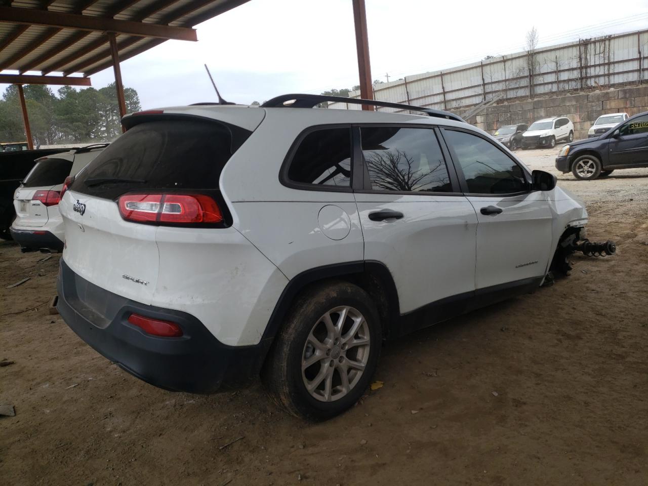 Photo 4 from auction – 2017 JEEP CHEROKEE S with VIN 1C4PJLAB4HW644140