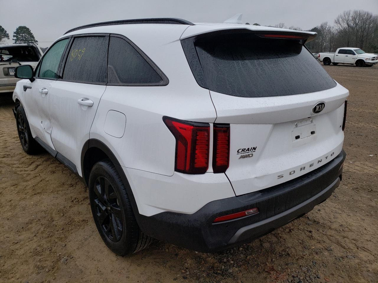 Photo 3 from auction – 2021 KIA SORENTO S with VIN 5XYRLDLC5MG028629