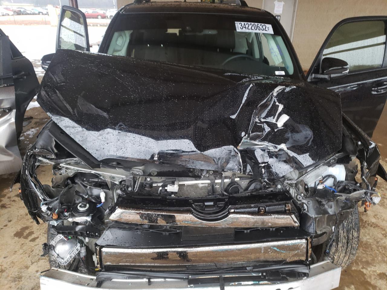 Photo 7 from auction – 2020 TOYOTA 4RUNNER SR with VIN JTEBU5JR4L5816414