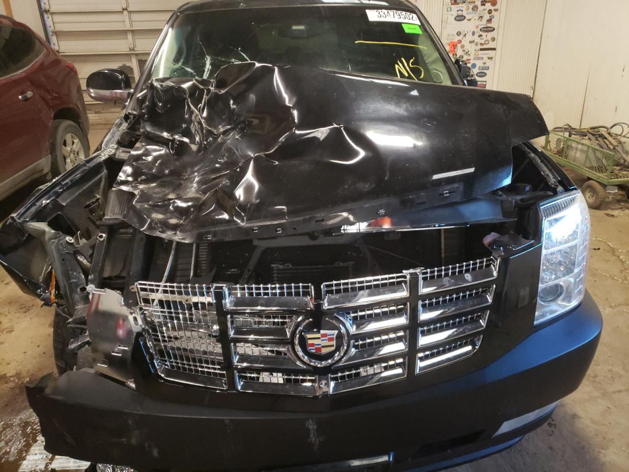 Photo 7 from auction – 2011 CADILLAC ESCALADE E with VIN 1GYS4JEFXBR179821
