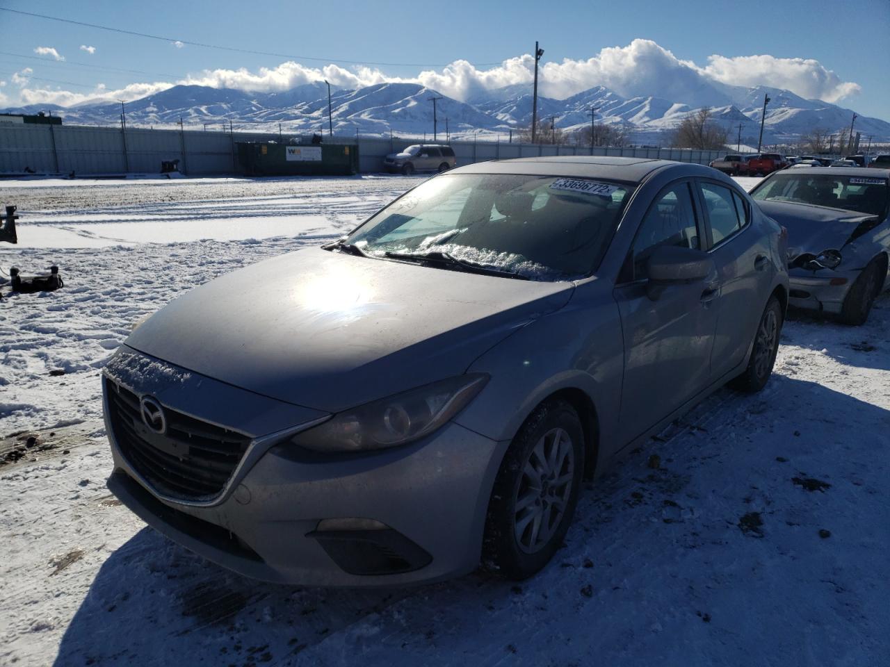 Photo 2 from auction – 2014 MAZDA 3 TOURING with VIN JM1BM1V76E1159793