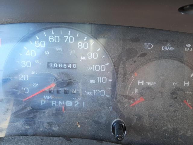 Photo 8 from auction – 2003 MERCURY GRAND MARQ with VIN 2MEFM74W03X710364