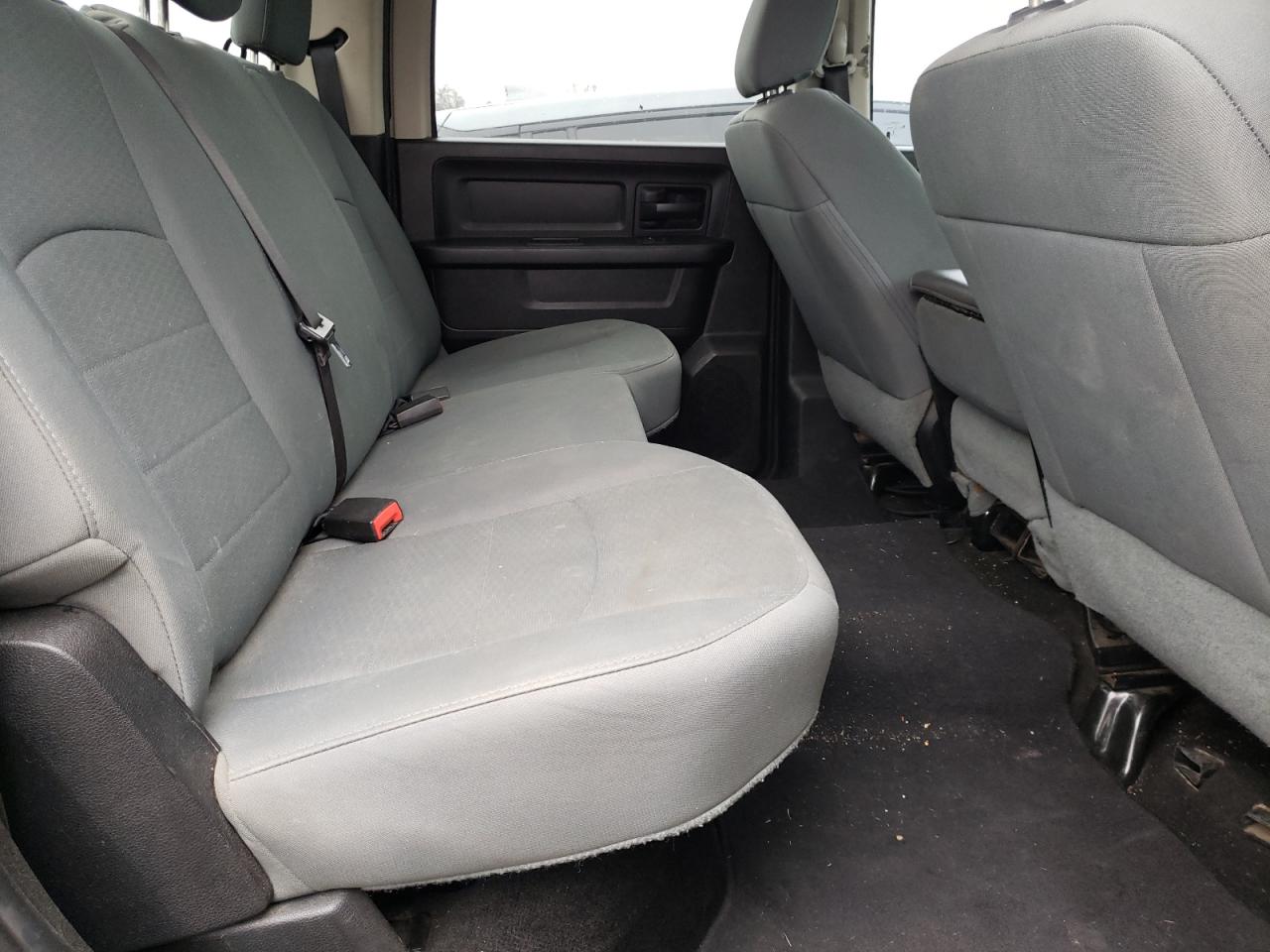 Photo 6 from auction – 2015 RAM 1500 ST with VIN 1C6RR6KG2FS613977