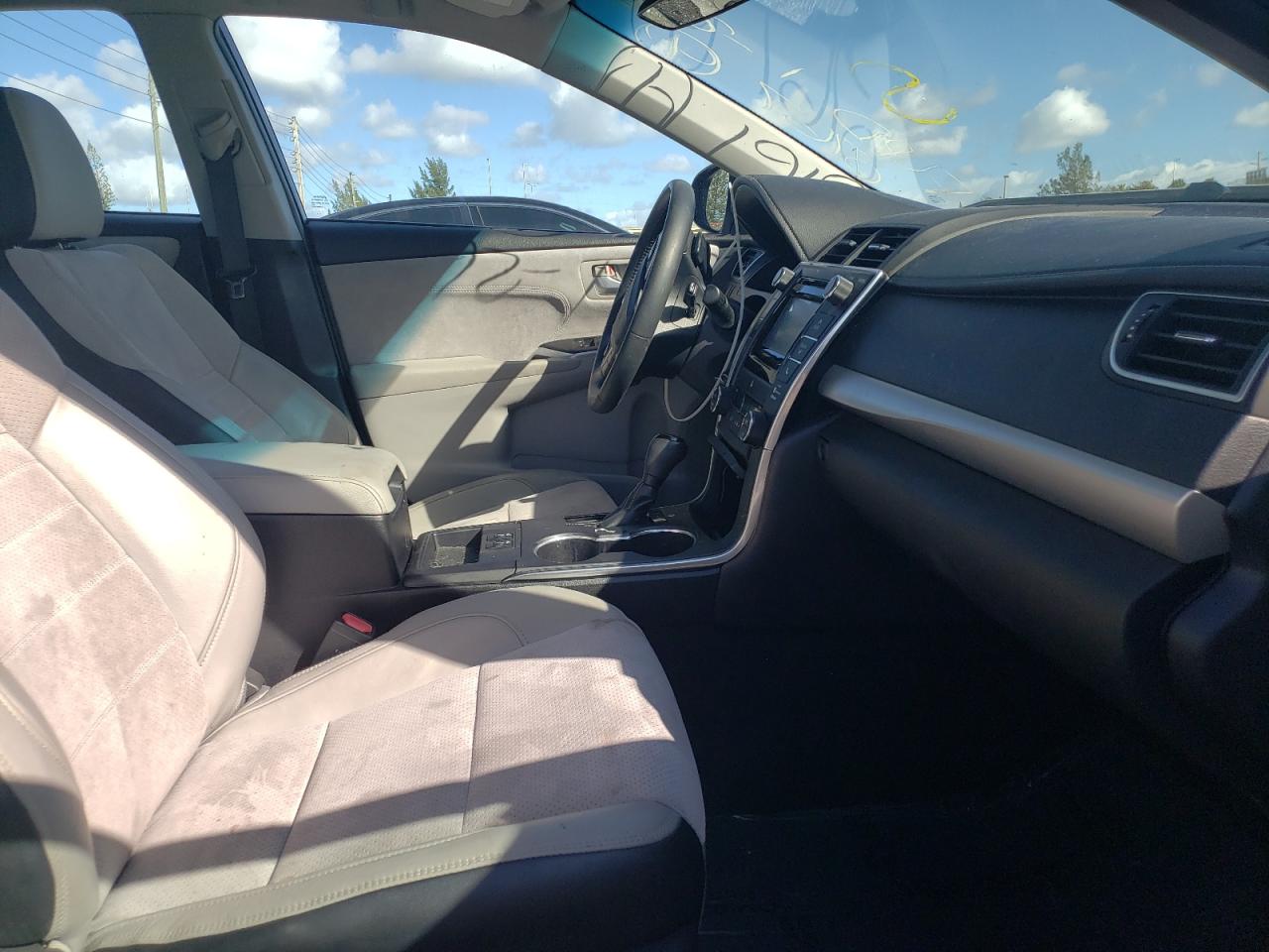 Photo 15 from auction – 2015 TOYOTA CAMRY LE with VIN 4T1BF1FK7FU900767