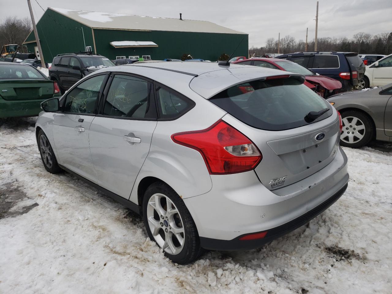 Photo 3 from auction – 2013 FORD FOCUS SE with VIN 1FADP3K28DL384195