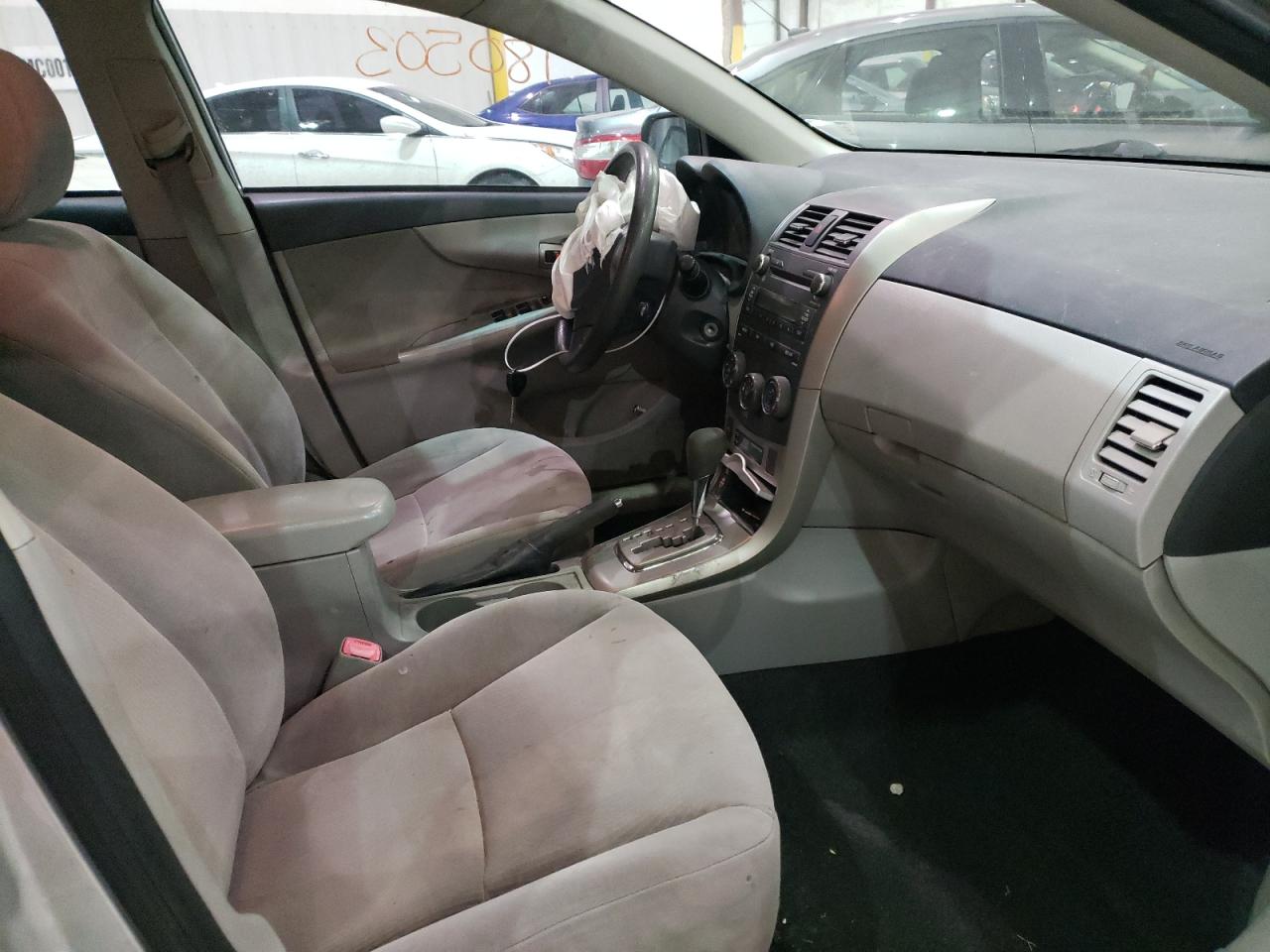 Photo 5 from auction – 2011 TOYOTA COROLLA BA with VIN JTDBU4EE0BJ104915