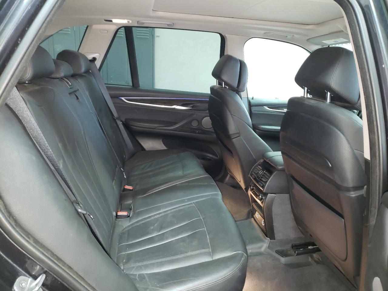 Photo 6 from auction – 2016 BMW X5 XDR40E with VIN 5UXKT0C51G0S75635