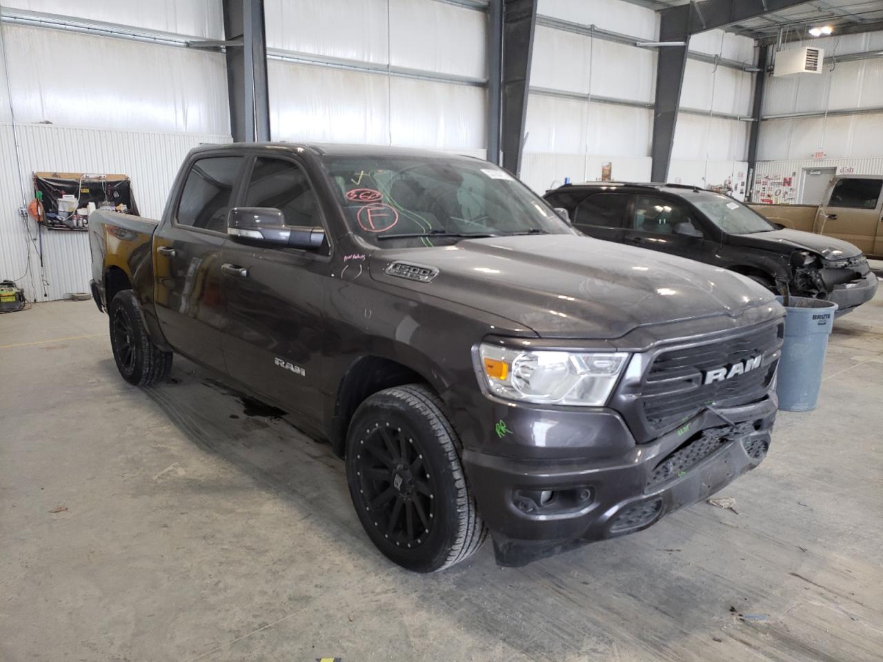 RAM 1500 BIG H 2019 with VIN 1C6SRFFT1KN577264 - Photo from auction