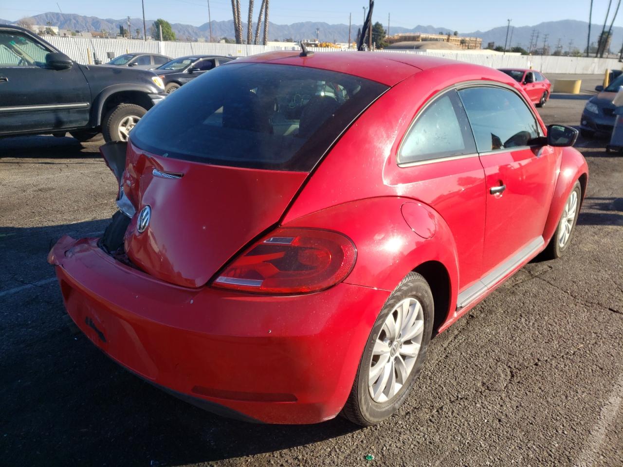 Photo 4 from auction – 2013 VOLKSWAGEN BEETLE with VIN 3VWFP7AT1DM663195