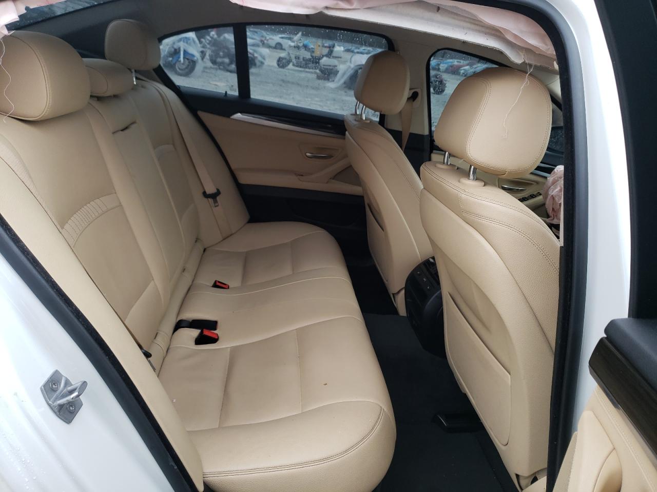 Photo 6 from auction – 2016 BMW 535 I with VIN WBA5B1C53GG553883