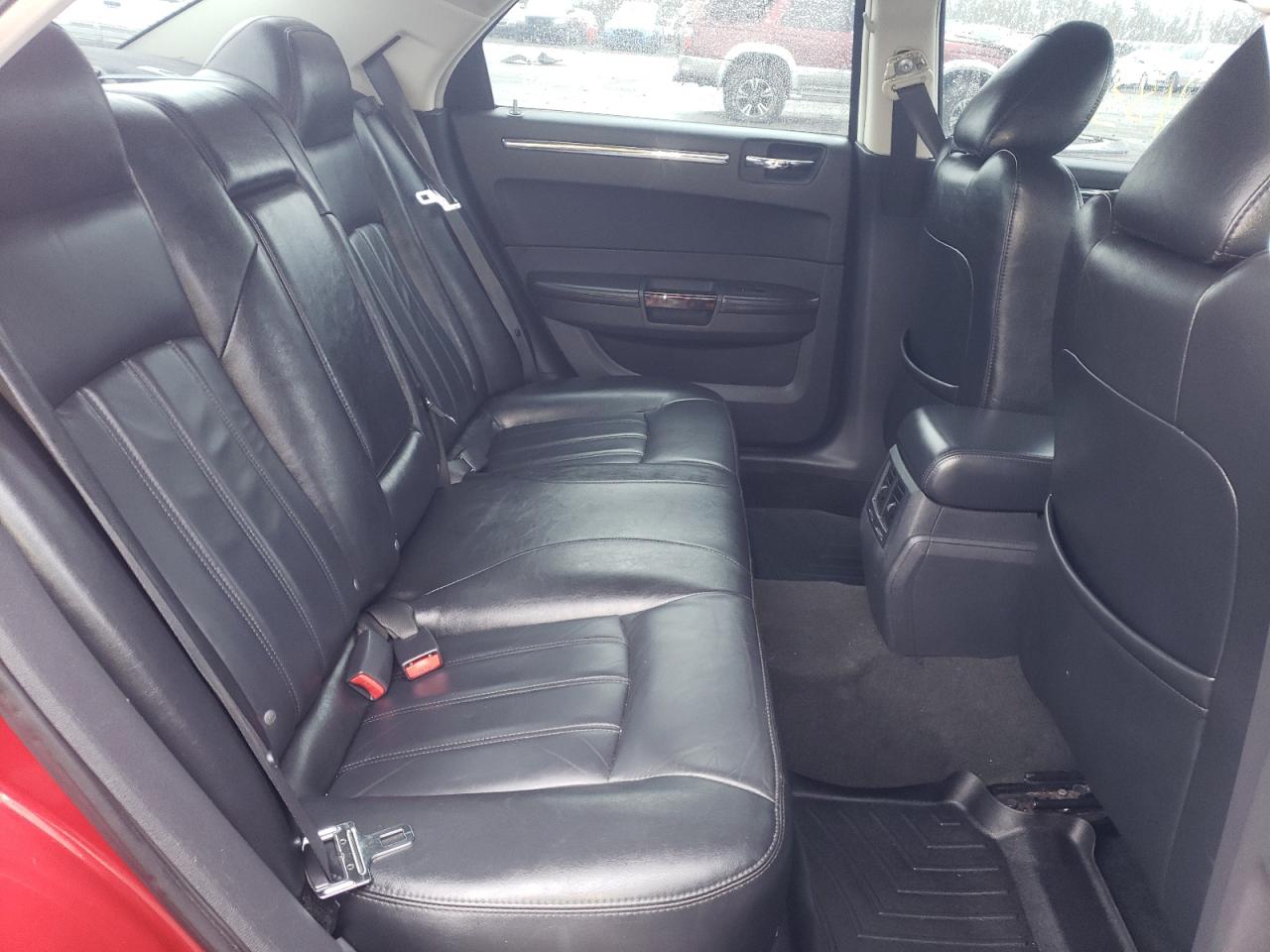 Photo 6 from auction – 2008 CHRYSLER 300C with VIN 2C3KA63H58H336085