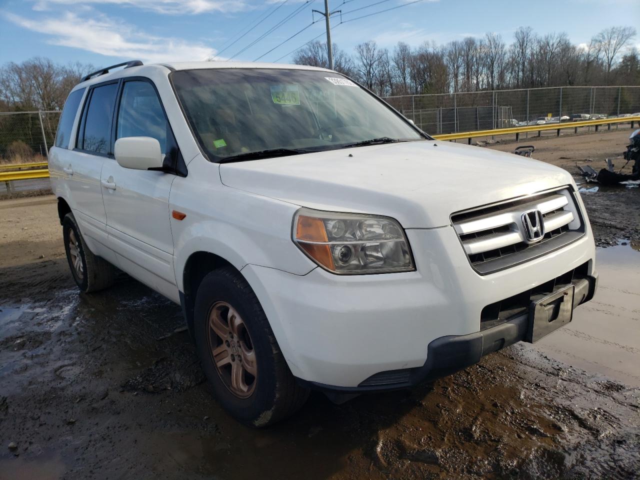 HONDA PILOT VP 2008 with VIN 5FNYF28238B027192 - Photo from auction