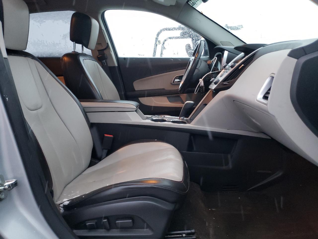 Photo 5 from auction – 2015 CHEVROLET EQUINOX LT with VIN 2GNFLHE30F6285003