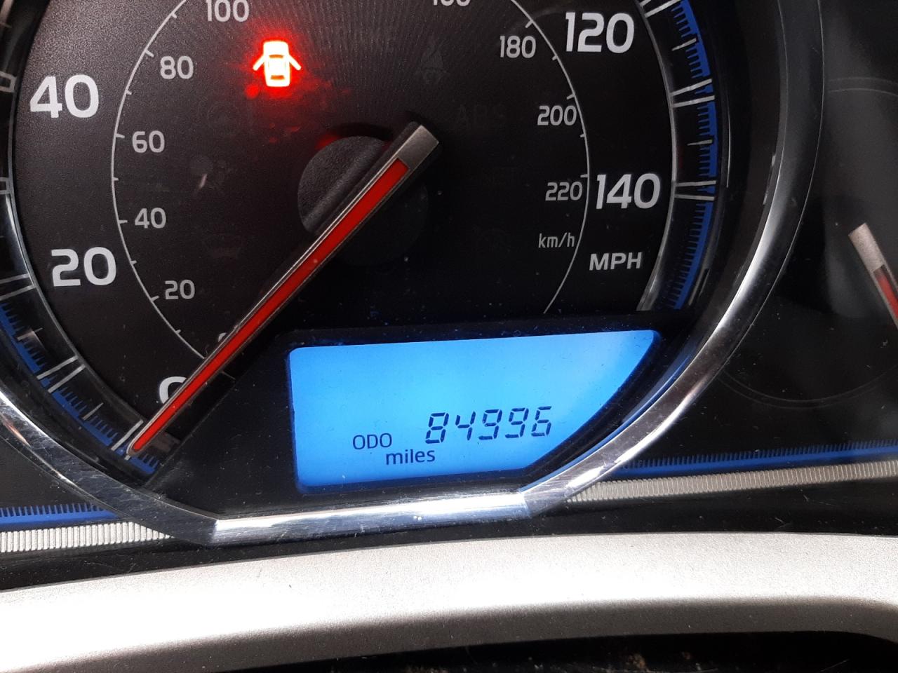Photo 8 from auction – 2013 TOYOTA RAV4 LIMIT with VIN 2T3YFREV4DW045910