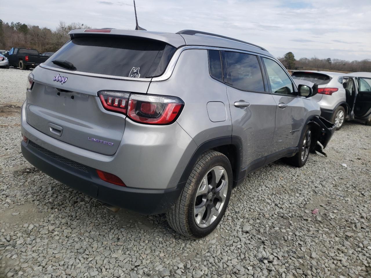 Photo 4 from auction – 2019 JEEP COMPASS LI with VIN 3C4NJCCB0KT662815