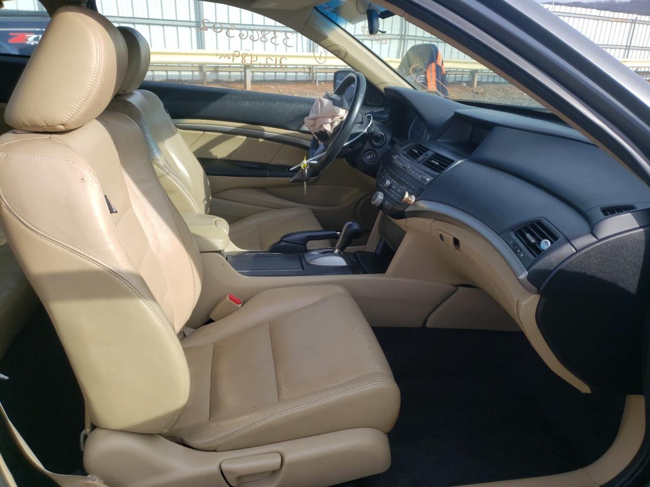 Photo 5 from auction – 2011 HONDA ACCORD with VIN 1HGCS1B83BA003201