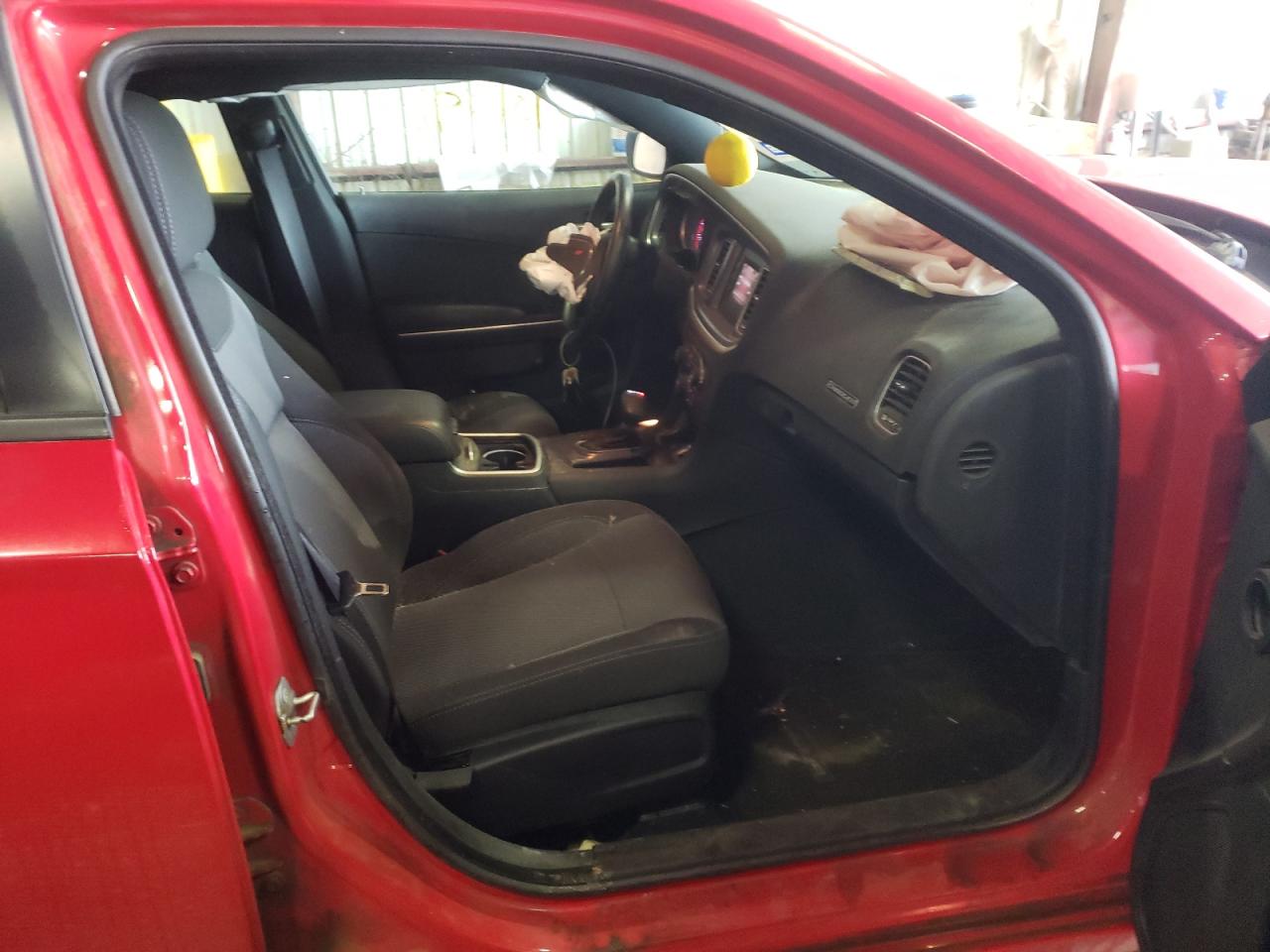 Photo 5 from auction – 2015 DODGE CHARGER SE with VIN 2C3CDXBG3FH919181