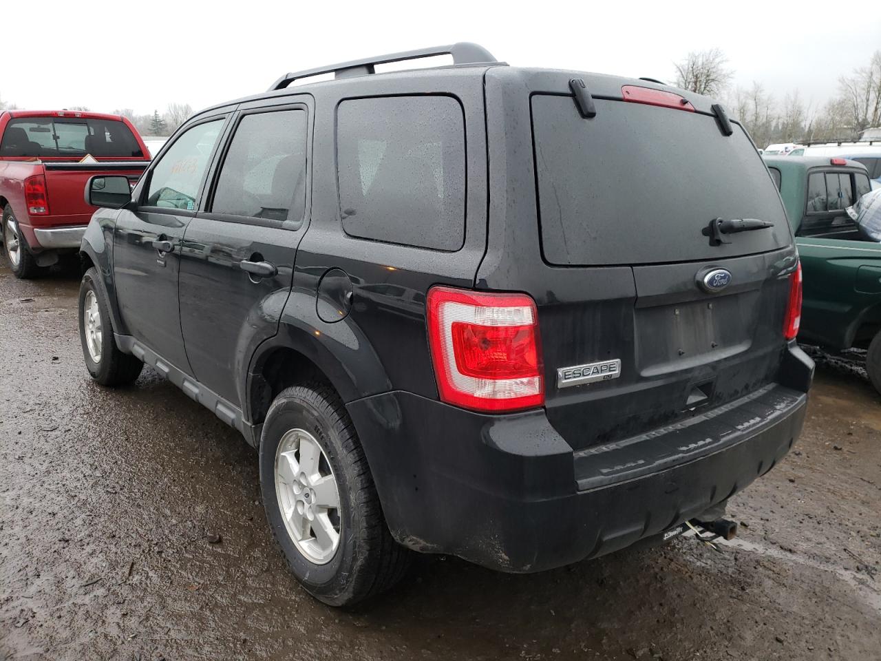 Photo 3 from auction – 2010 FORD ESCAPE XLT with VIN 1FMCU0D73AKD38809