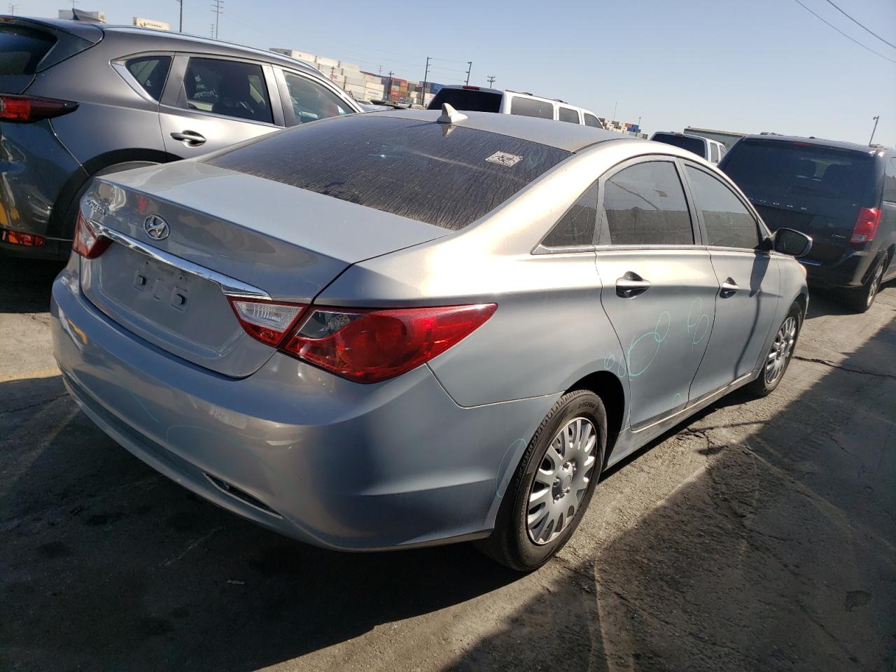 Photo 4 from auction – 2011 HYUNDAI SONATA GLS with VIN 5NPEB4AC3BH084823