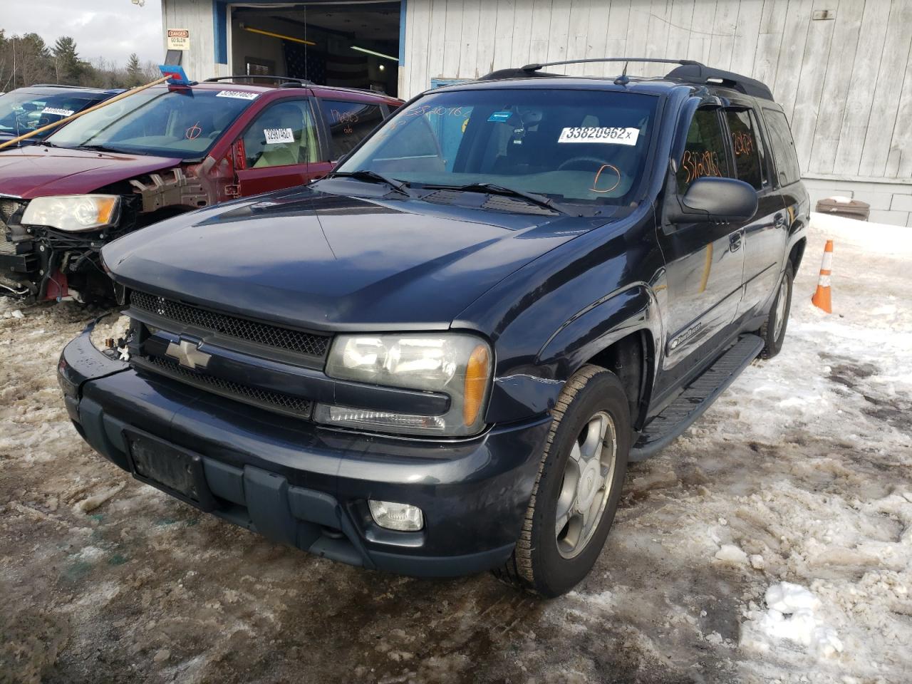 Photo 2 from auction – 2004 CHEVROLET TRAILBLAZE with VIN 1GNET16S146118385