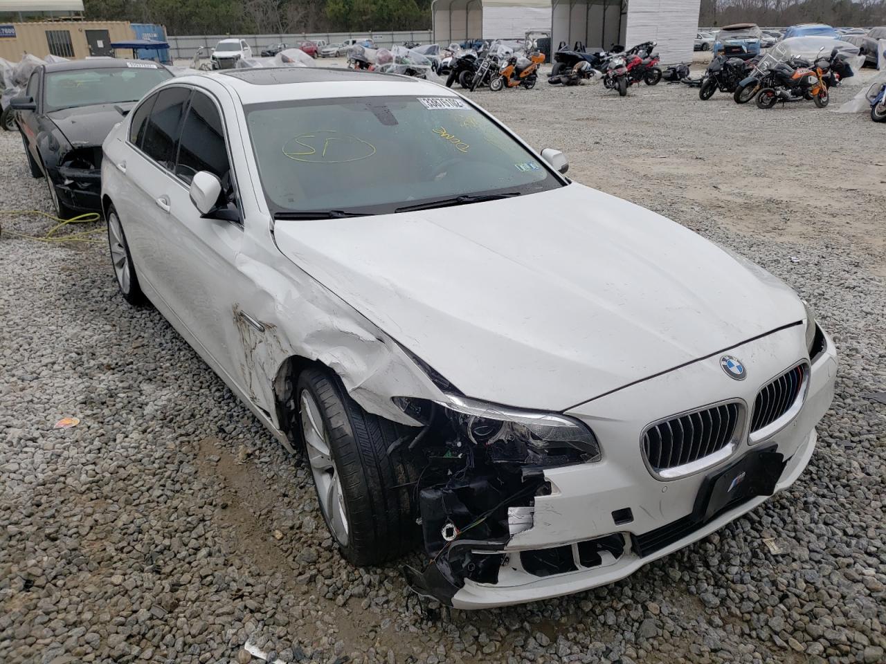 BMW 535 I 2016 with VIN WBA5B1C53GG553883 - Photo from auction