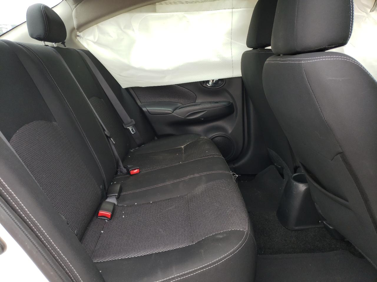 Photo 6 from auction – 2018 NISSAN VERSA S with VIN 3N1CN7AP8JL866149