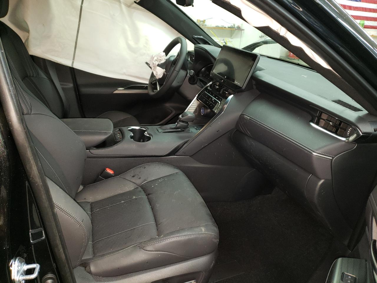 Photo 5 from auction – 2021 TOYOTA VENZA LE with VIN JTEAAAAH1MJ084689