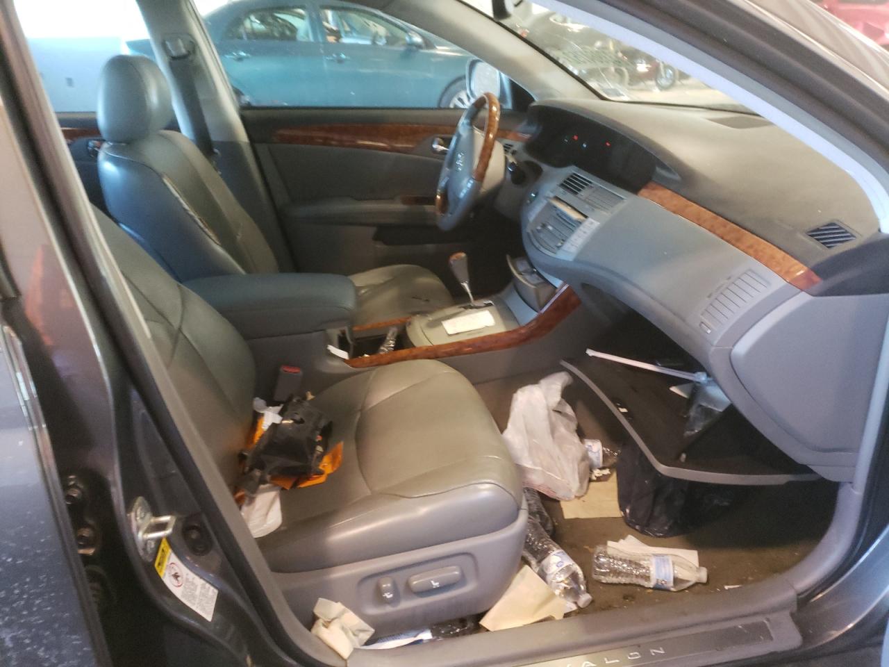 Photo 5 from auction – 2007 TOYOTA AVALON XL with VIN 4T1BK36B37U215142