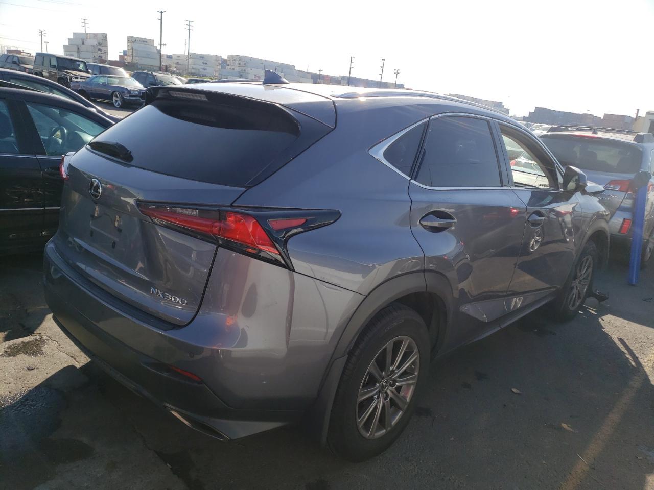 Photo 4 from auction – 2018 LEXUS NX 300 BAS with VIN JTJYARBZ5J2113770