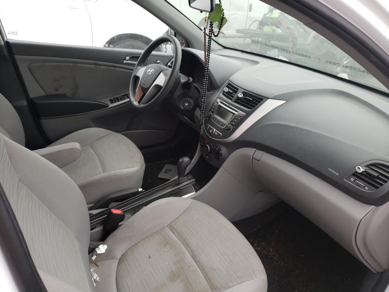 Photo 5 from auction – 2017 HYUNDAI ACCENT SE with VIN KMHCT4AE6HU333079